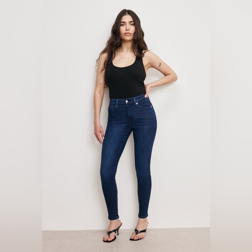 Good American Good Legs Skinny Jeans $99 MSRP